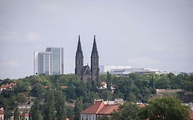 Occidental Praha Five